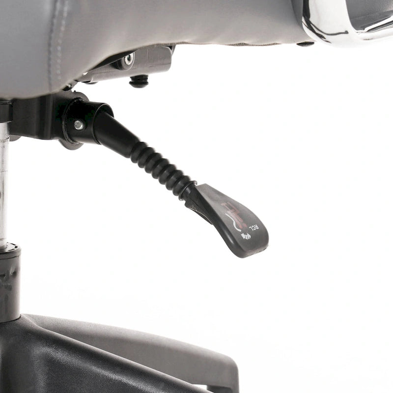 LeisureMod Hilton Modern High Back Leather Conference Office Chair